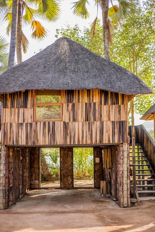 Epupa Falls Lodge Exterior photo